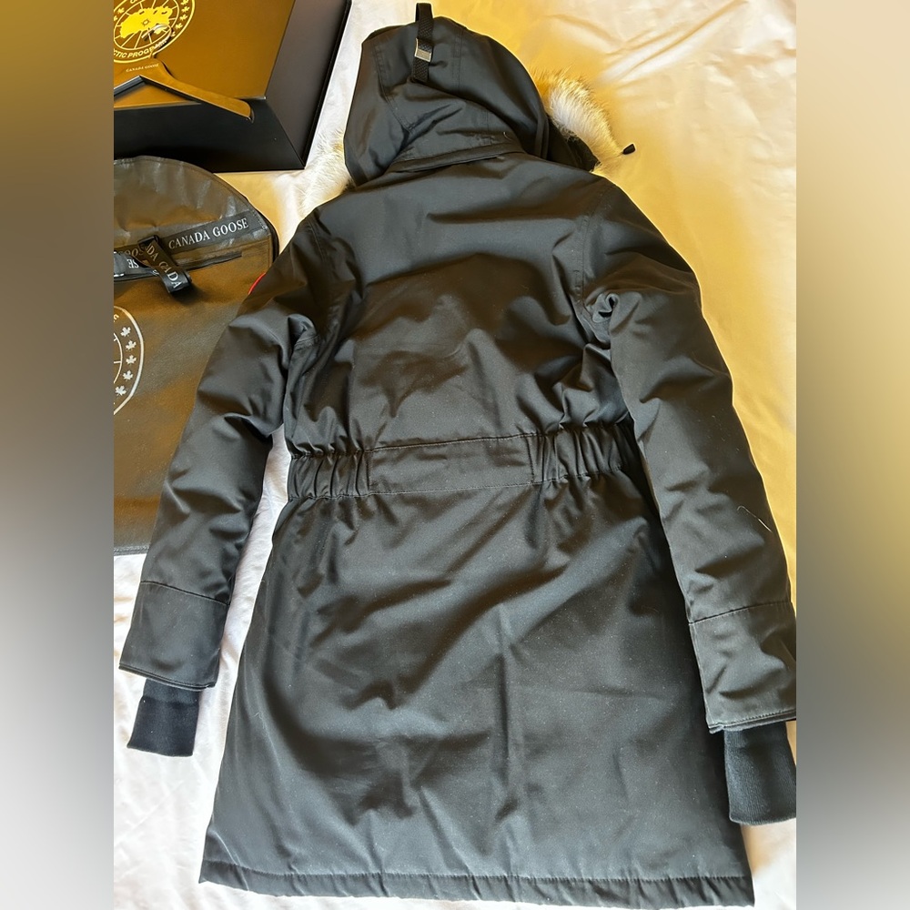 Canada Goose Trillium Parka Heritage Black Small, Like New, Full Set - Picture 16 of 16